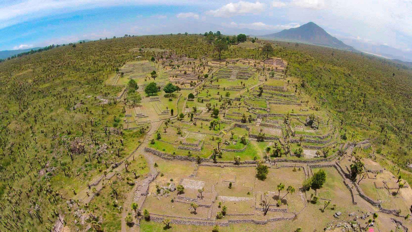 Zona arqueológica de Cantona Puebla